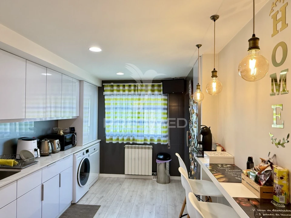 Apartamento T3 para Venda em Fatima Foto 2