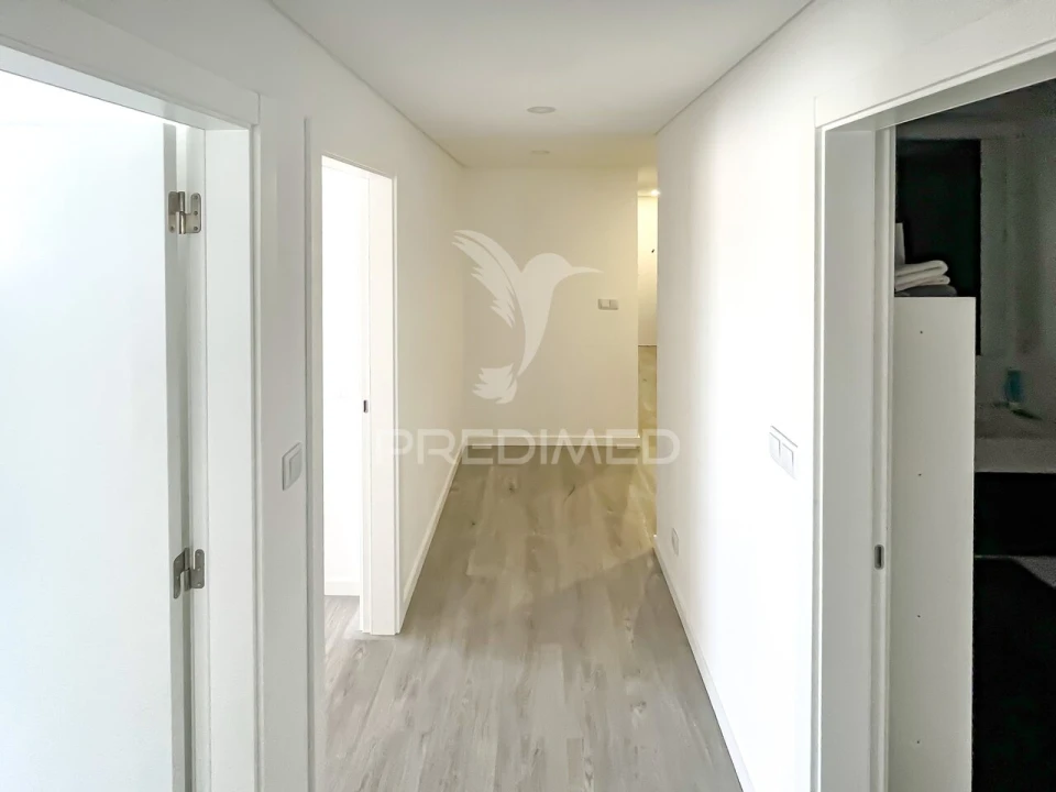 Apartamento T4 para Venda em Samora Correia Foto 22