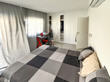 Apartamento T4 para Venda em Samora Correia