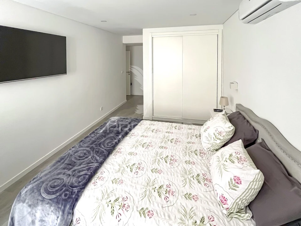 Apartamento T4 para Venda em Samora Correia Foto 24