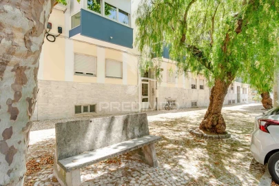 Apartamento T2 para Venda em Póvoa de Santa Iria e Forte da Casa