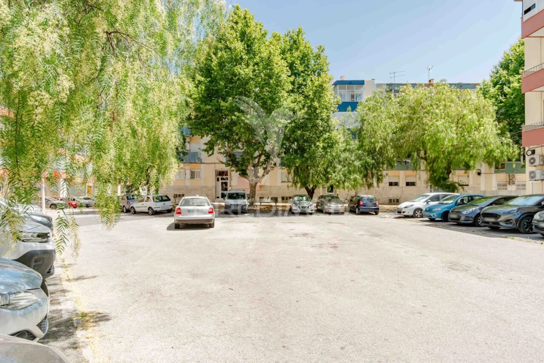 Apartamento T2 para Venda em Póvoa de Santa Iria e Forte da Casa Foto 25