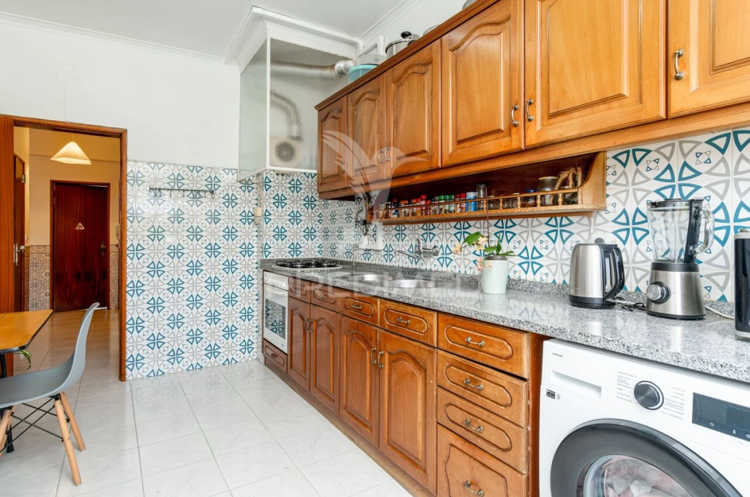 Apartamento T2 para Venda em Póvoa de Santa Iria e Forte da Casa Foto 8