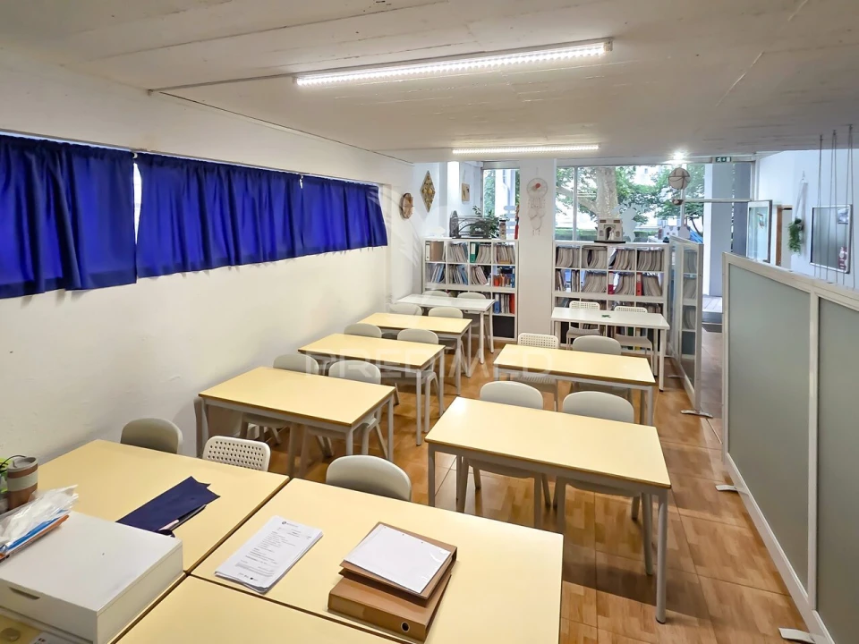 Escritório para Trespasse em Santa Marinha e São Pedro da Afurada Foto 1