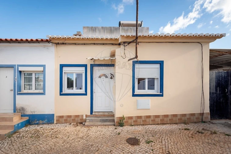 Moradia T3 para Venda em Lagos (São Sebastião e Santa Maria) Foto 32