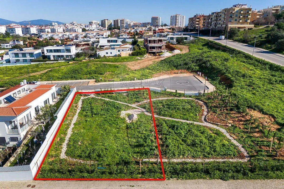 Terreno para Venda em Lagos (São Sebastião e Santa Maria) Foto 3
