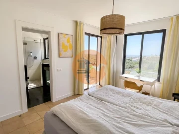 Moradia T3 para Venda em Albufeira e Olhos de Água
