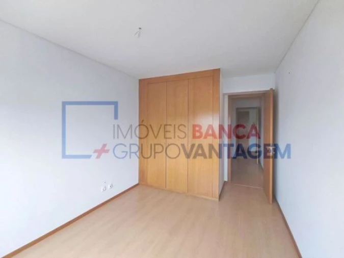 Apartamento T3 para Venda em Moreira Foto 6