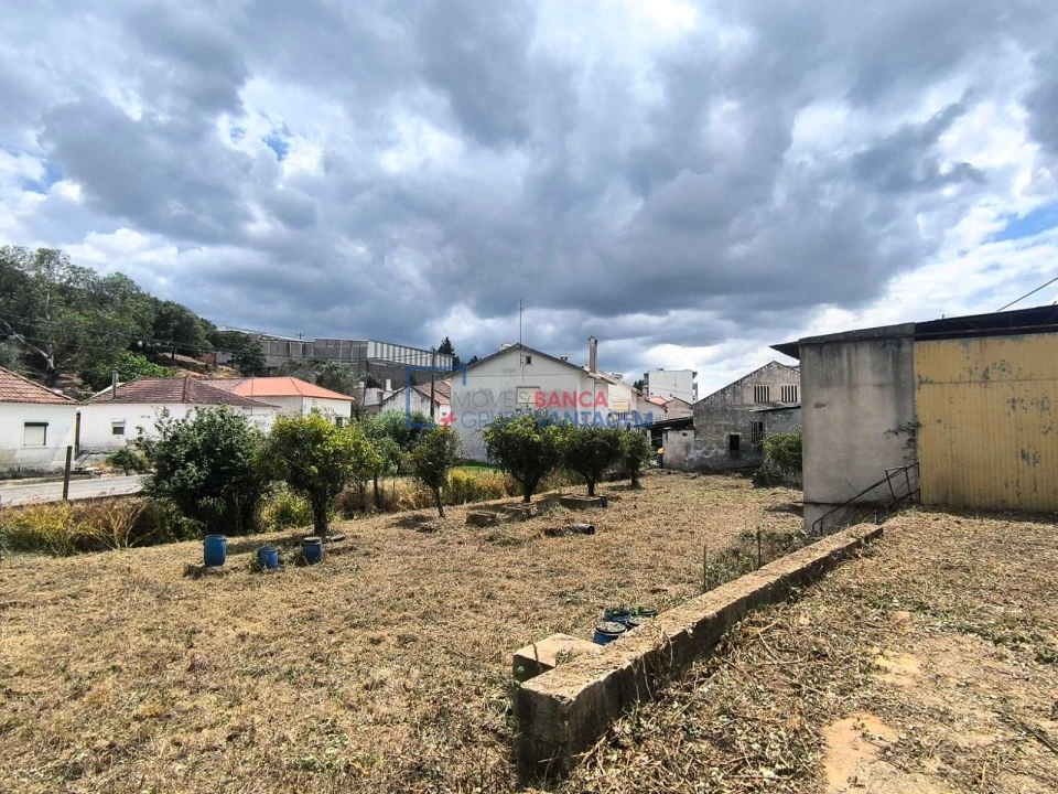 Armazém para Venda em Alcanena e Vila Moreira Foto 4