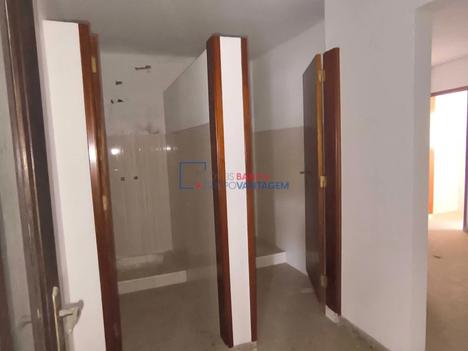 Armazém para Venda em Alcanena e Vila Moreira Foto 23