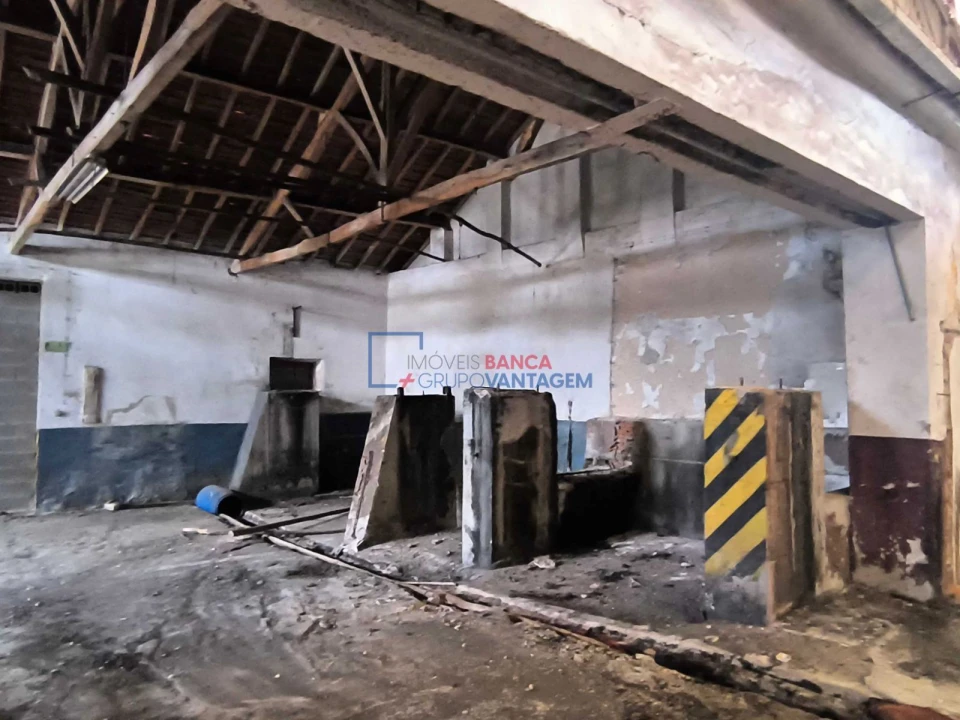 Armazém para Venda em Alcanena e Vila Moreira Foto 29