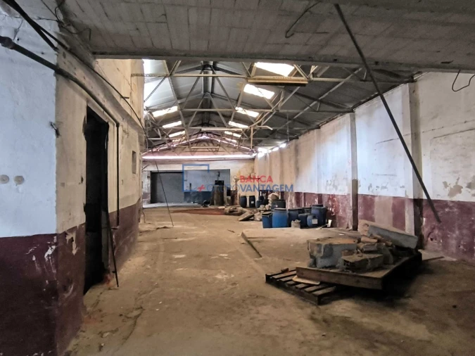 Armazém para Venda em Alcanena e Vila Moreira Foto 17