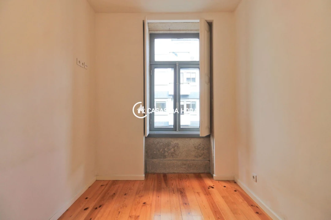 Apartamento T2 para Venda em Bonfim Foto 11