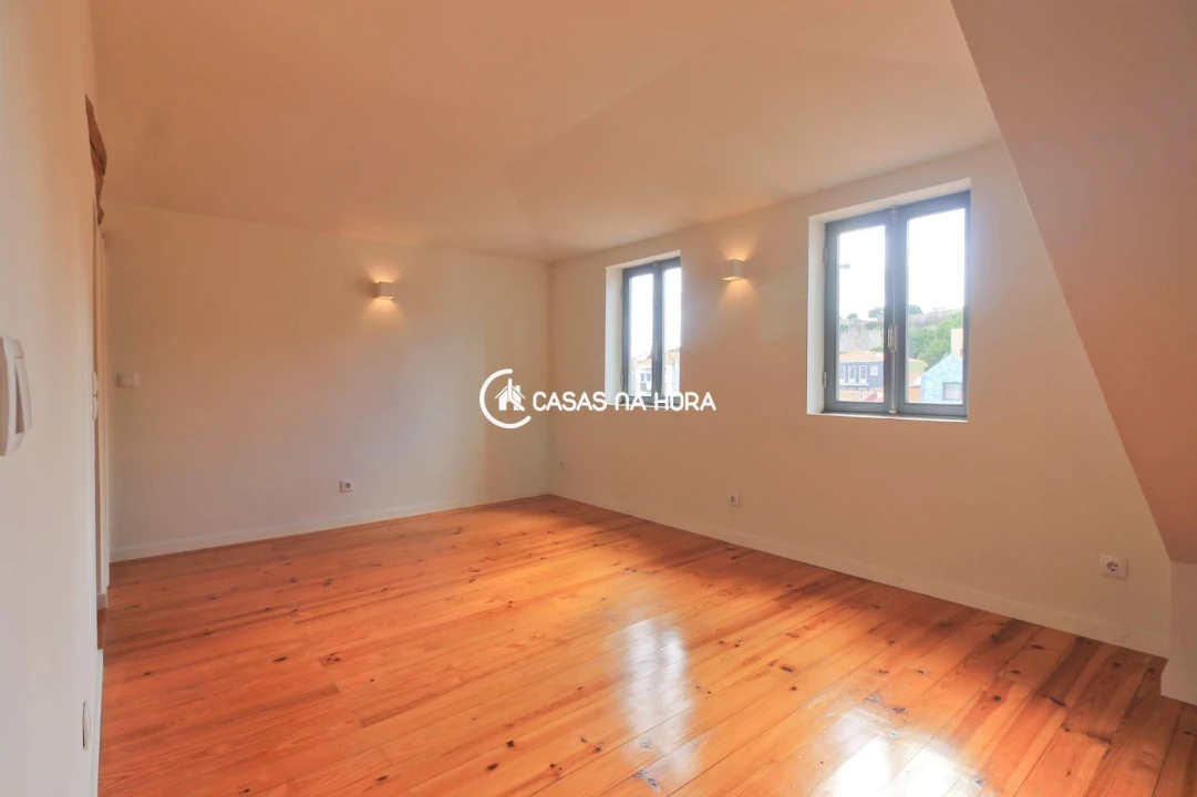 Apartamento T2 para Venda em Bonfim Foto 28