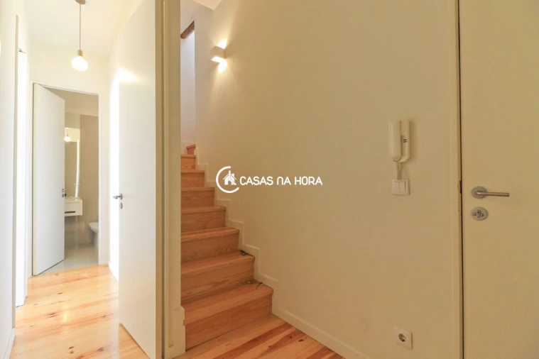 Apartamento T2 para Venda em Bonfim Foto 4