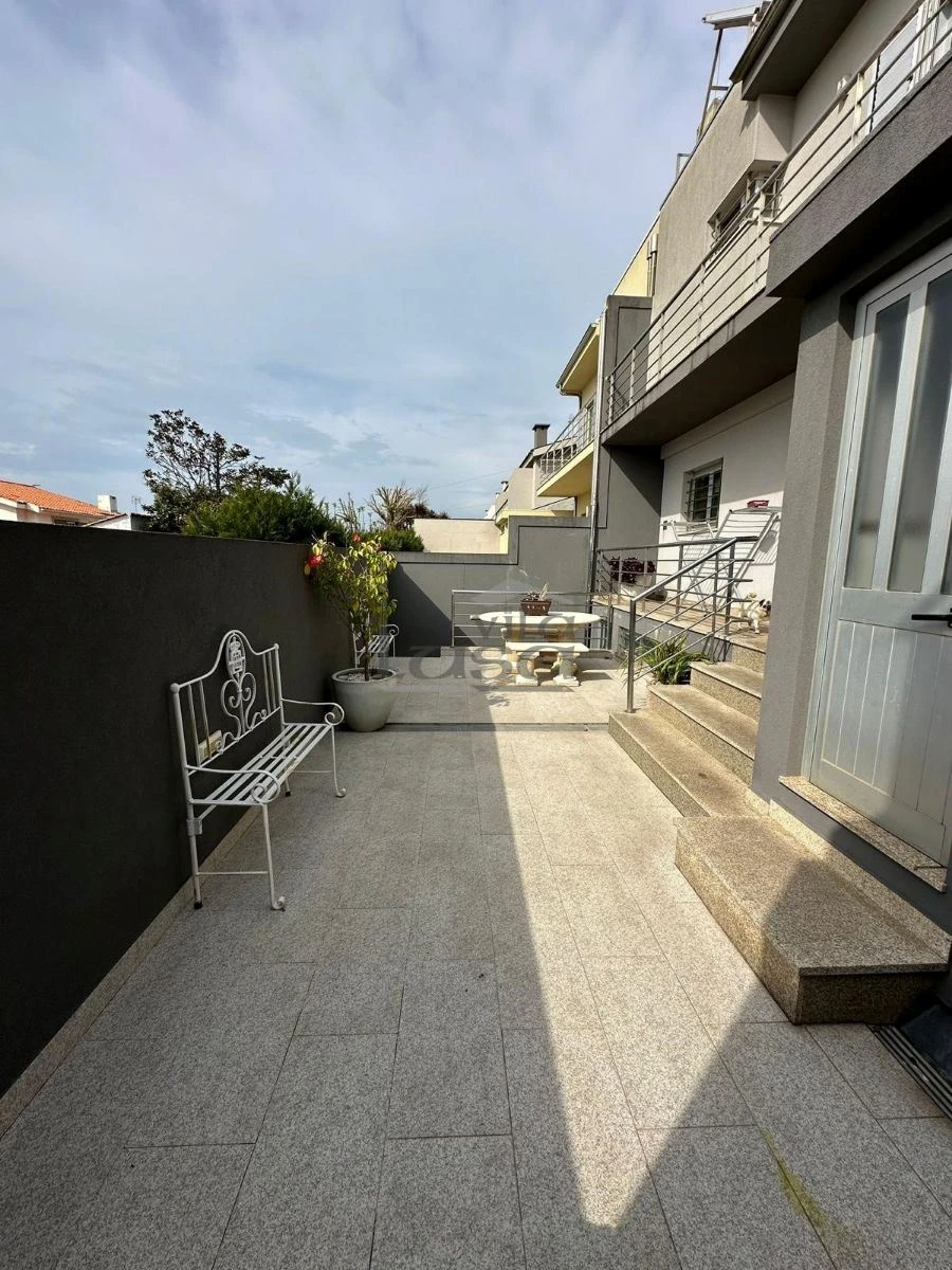 Moradia T3 para Venda em Mindelo Foto 7