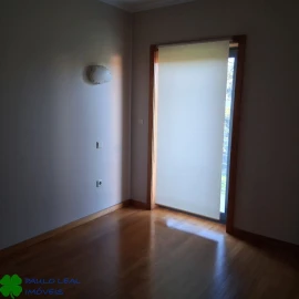 Moradia T4 para Venda em Milheiros