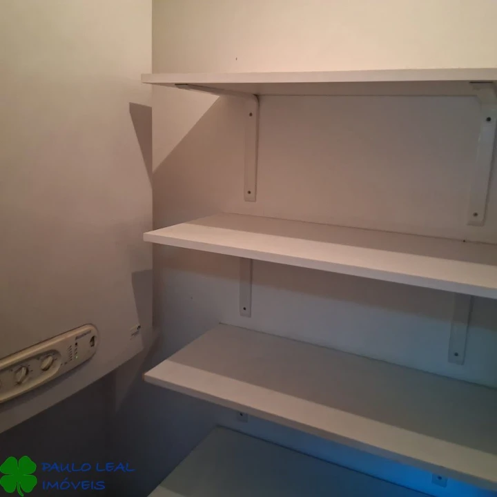 Moradia T4 para Venda em Milheiros Foto 14