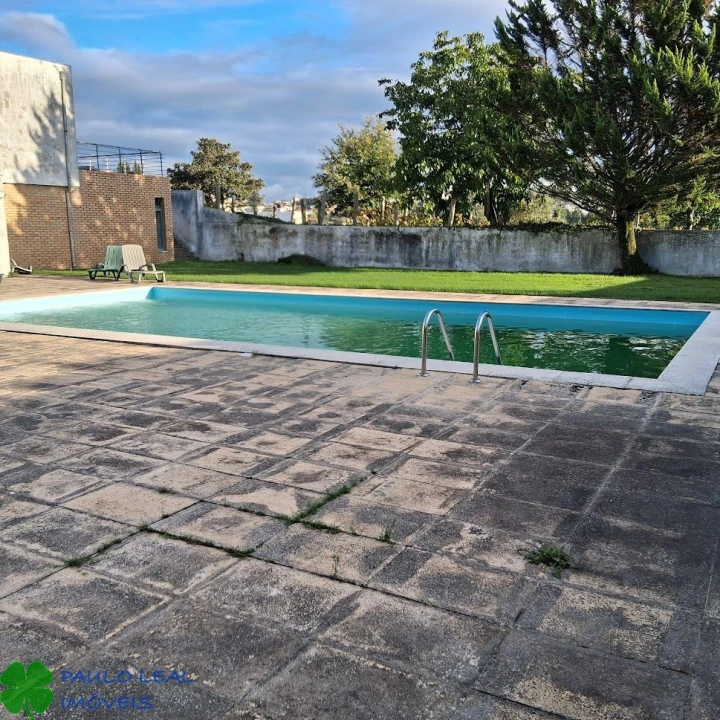 Moradia T4 para Venda em Milheiros Foto 2