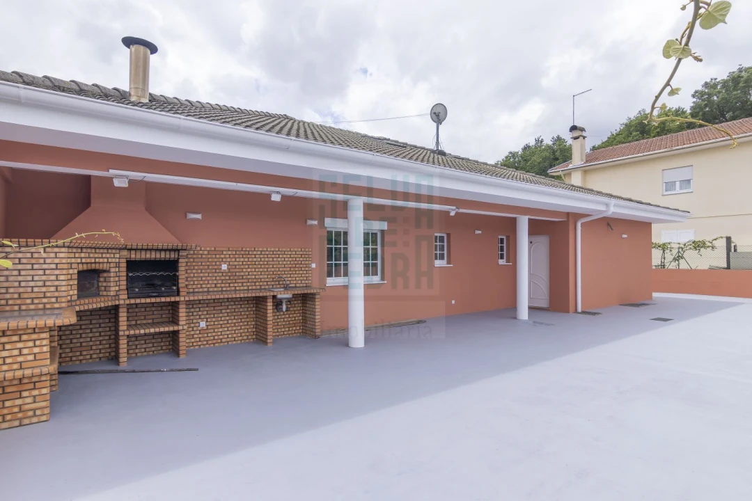 Moradia T3 para Venda em Canedo, Vale e Vila Maior Foto 11