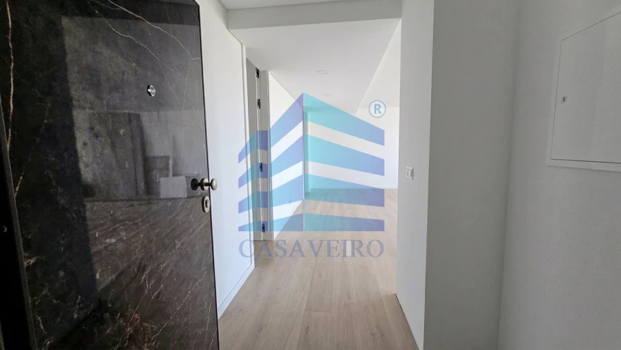 Apartamento T3 para Venda em São Bernardo Foto 2