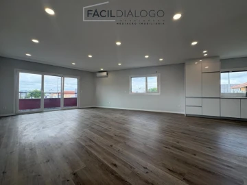 Apartamento T2 para Venda em Azeitão (São Lourenço e São Simão)