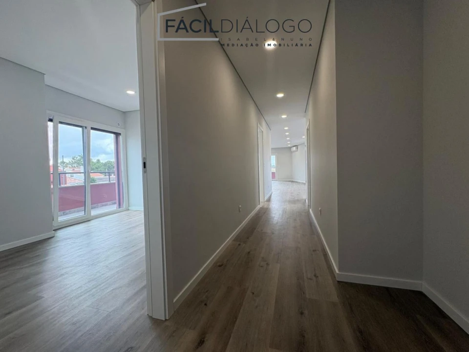 Apartamento T2 para Venda em Azeitão (São Lourenço e São Simão) Foto 2