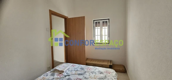 Moradia T3 para Arrendamento em Cebolais de Cima e Retaxo
