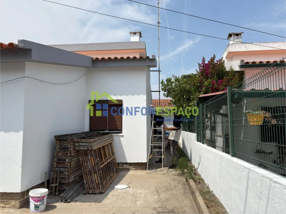 Moradia T3 para Arrendamento em Cebolais de Cima e Retaxo Foto 5