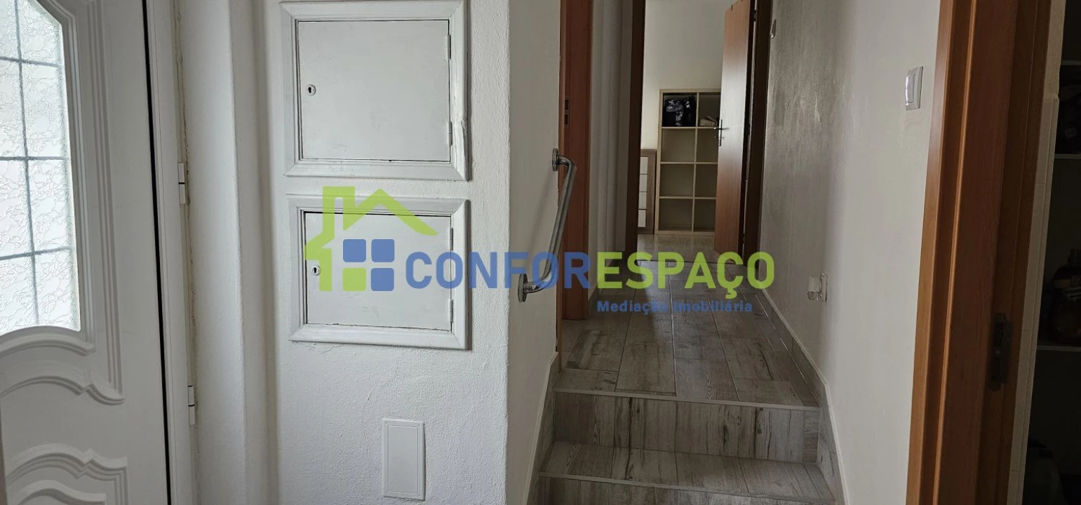Moradia T3 para Arrendamento em Cebolais de Cima e Retaxo Foto 2