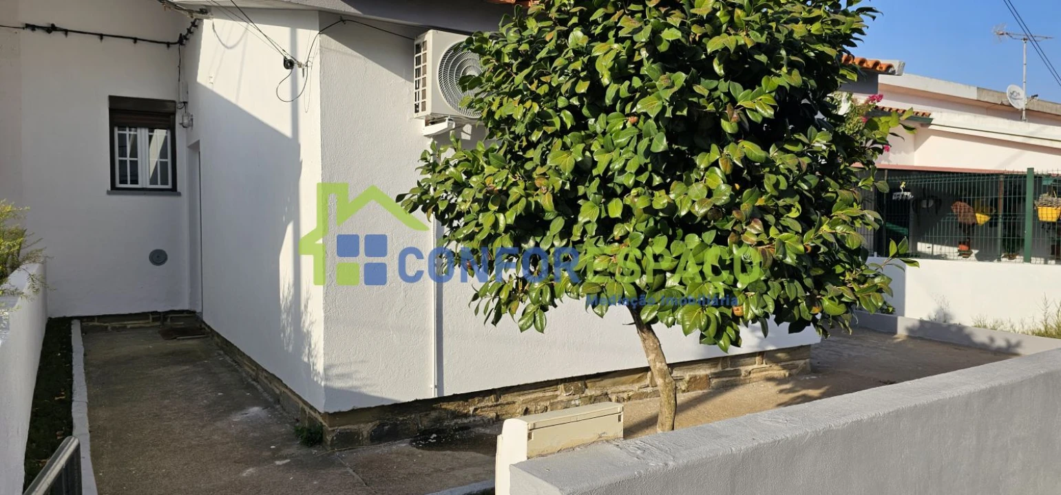 Moradia T3 para Arrendamento em Cebolais de Cima e Retaxo Foto 15
