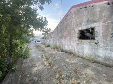 Terreno para Venda em Algueirão-Mem Martins