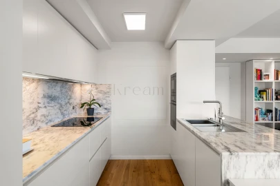 Apartamento T3 para Venda em Algés, Linda-A-Velha e Cruz Quebrada-Dafundo