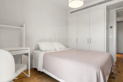 Apartamento T3 para Venda em Algés, Linda-A-Velha e Cruz Quebrada-Dafundo