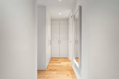 Apartamento T3 para Venda em Algés, Linda-A-Velha e Cruz Quebrada-Dafundo