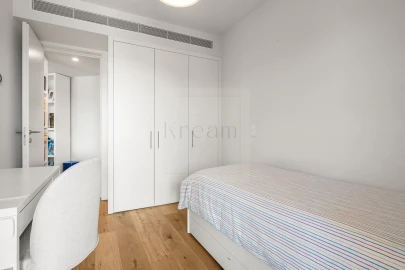 Apartamento T3 para Venda em Algés, Linda-A-Velha e Cruz Quebrada-Dafundo