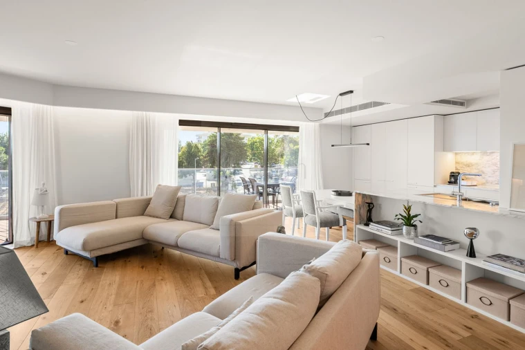 Apartamento T3 para Venda em Algés, Linda-A-Velha e Cruz Quebrada-Dafundo Foto 2