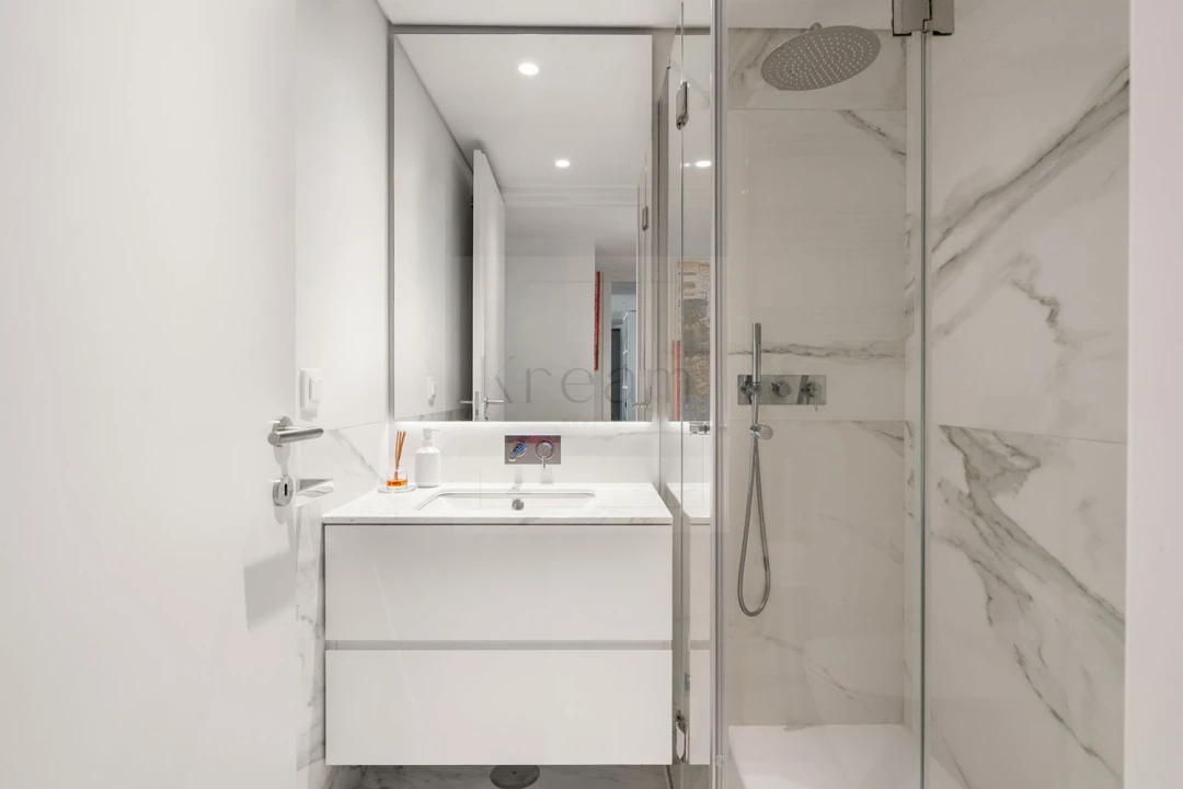 Apartamento T3 para Venda em Algés, Linda-A-Velha e Cruz Quebrada-Dafundo Foto 14