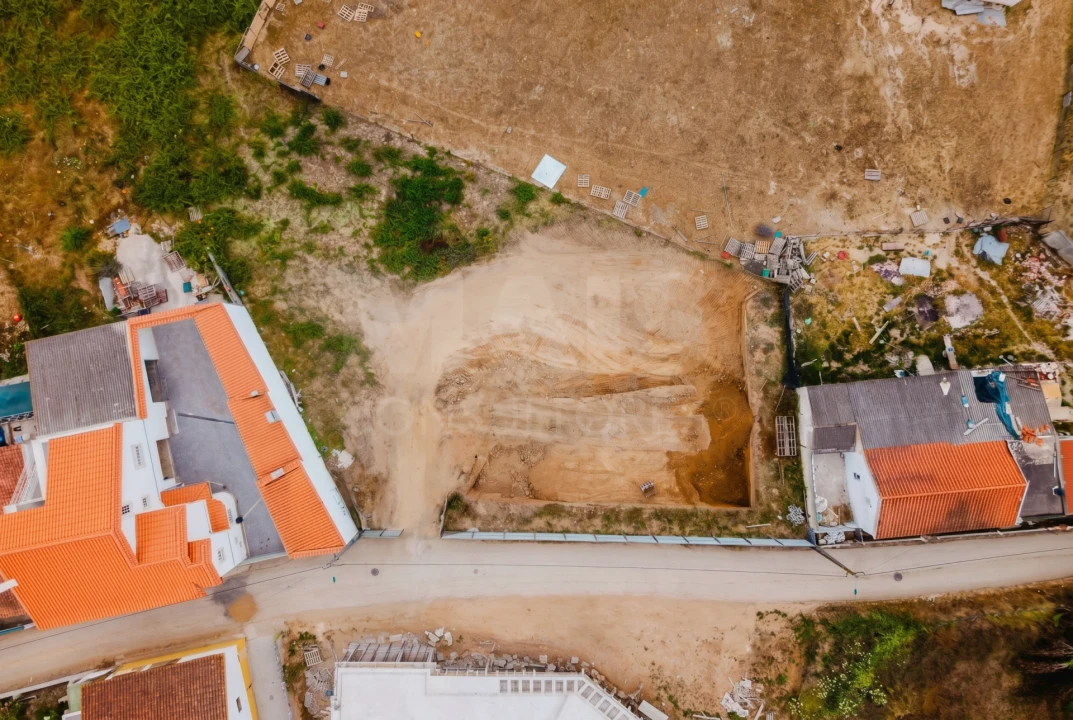 Moradia T4 para Venda em Roliça Foto 8