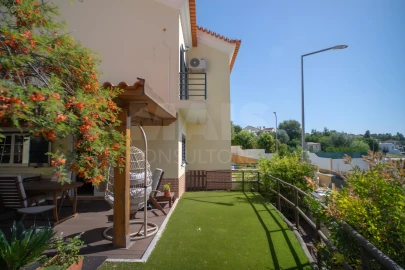 Moradia T4 para Venda em Bucelas