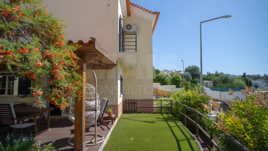 Moradia T4 para Venda em Bucelas