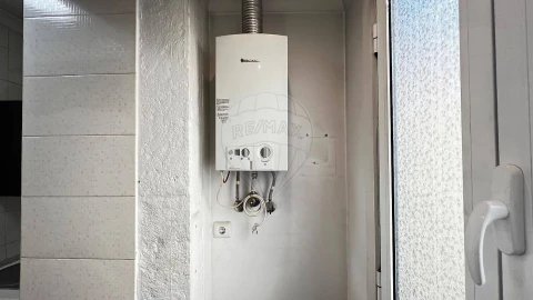Apartamento T1 para Arrendamento em Misericórdia