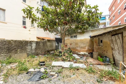 Prédio para Venda em Cacém e São Marcos