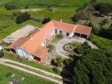 Moradia T3 para Venda em A dos Cunhados e Maceira