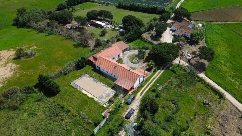 Moradia T3 para Venda em A dos Cunhados e Maceira