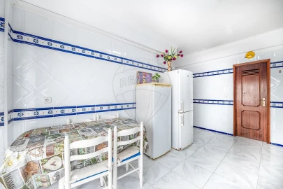 Apartamento T3 para Venda em Alverca do Ribatejo e Sobralinho