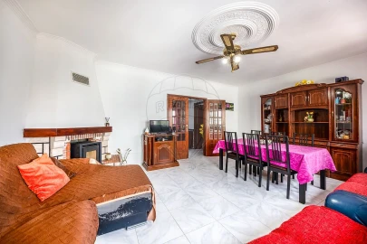 Apartamento T3 para Venda em Alverca do Ribatejo e Sobralinho