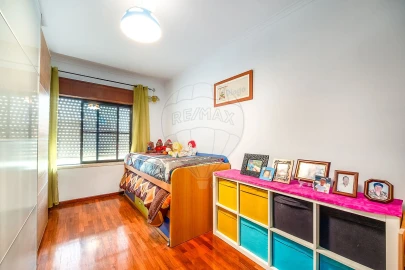 Apartamento T3 para Venda em Alverca do Ribatejo e Sobralinho
