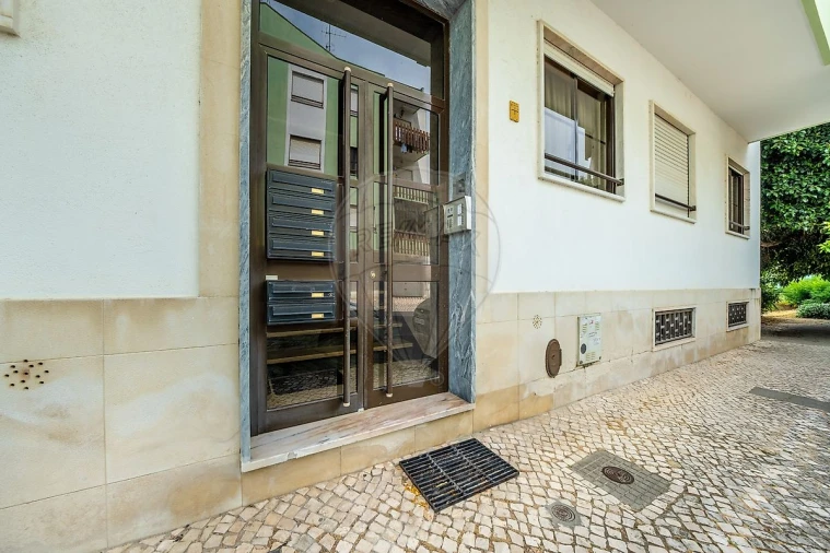 Apartamento T3 para Venda em Alverca do Ribatejo e Sobralinho Foto 29