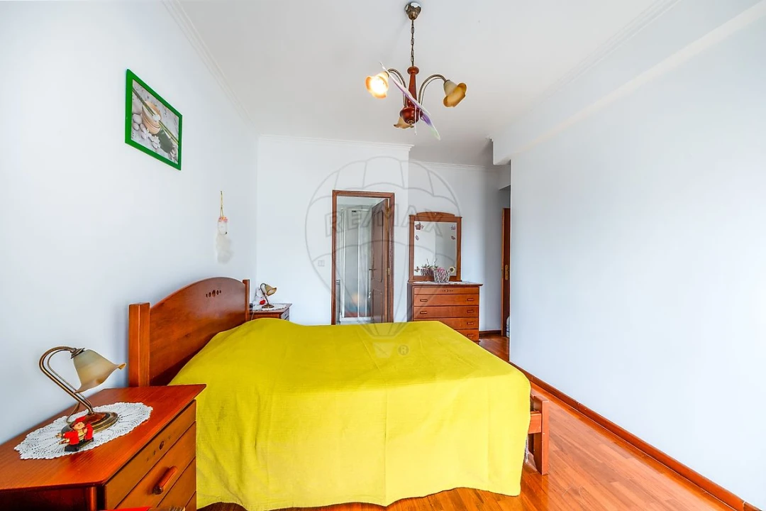 Apartamento T3 para Venda em Alverca do Ribatejo e Sobralinho Foto 23